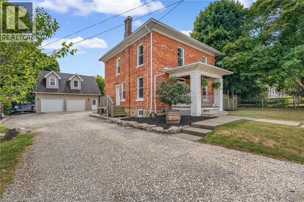 303 Canborough St, West Lincoln, ON L0R 2A0