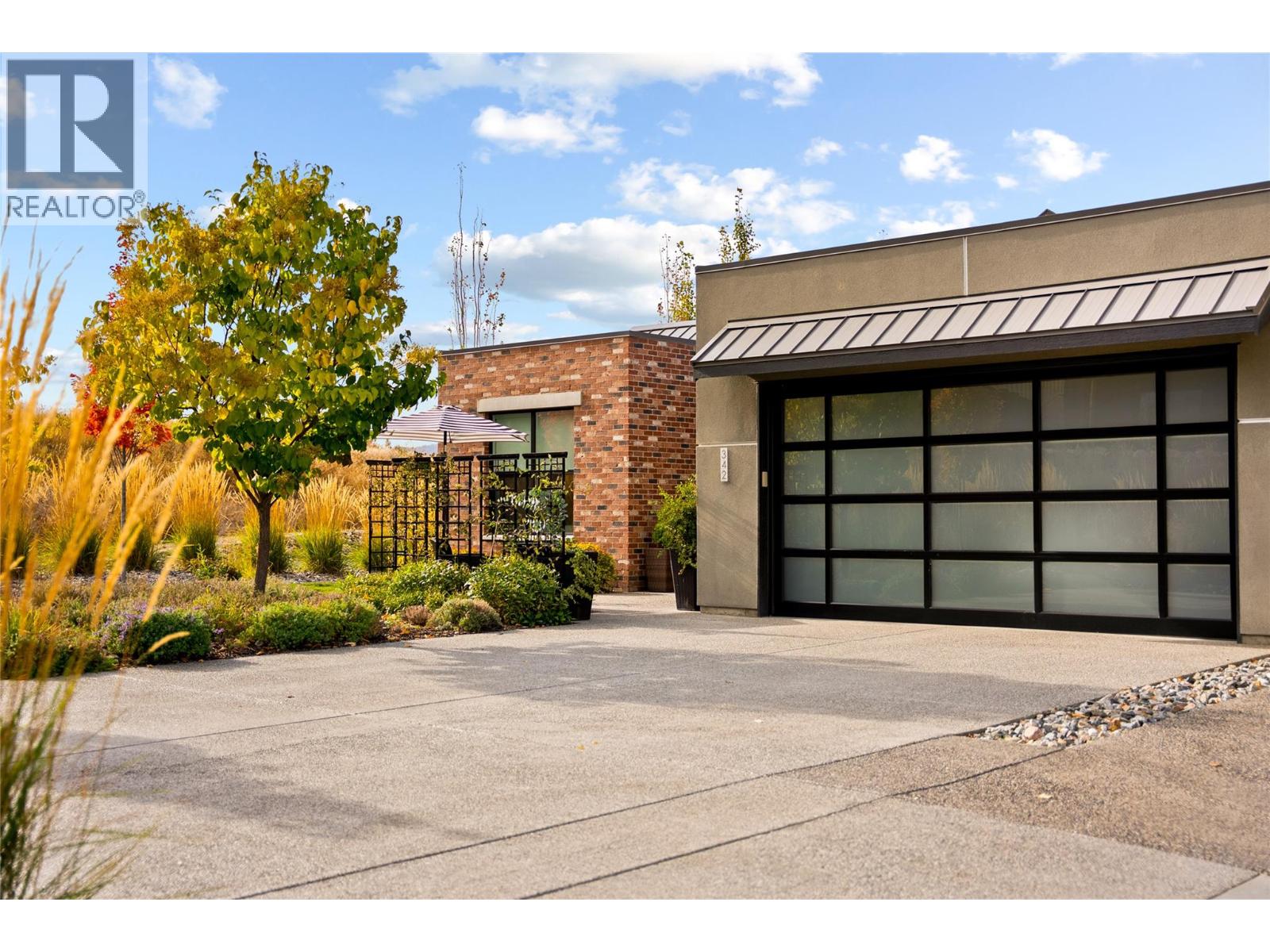 342 Grange Dr, Vernon, BC V1H 2M1
