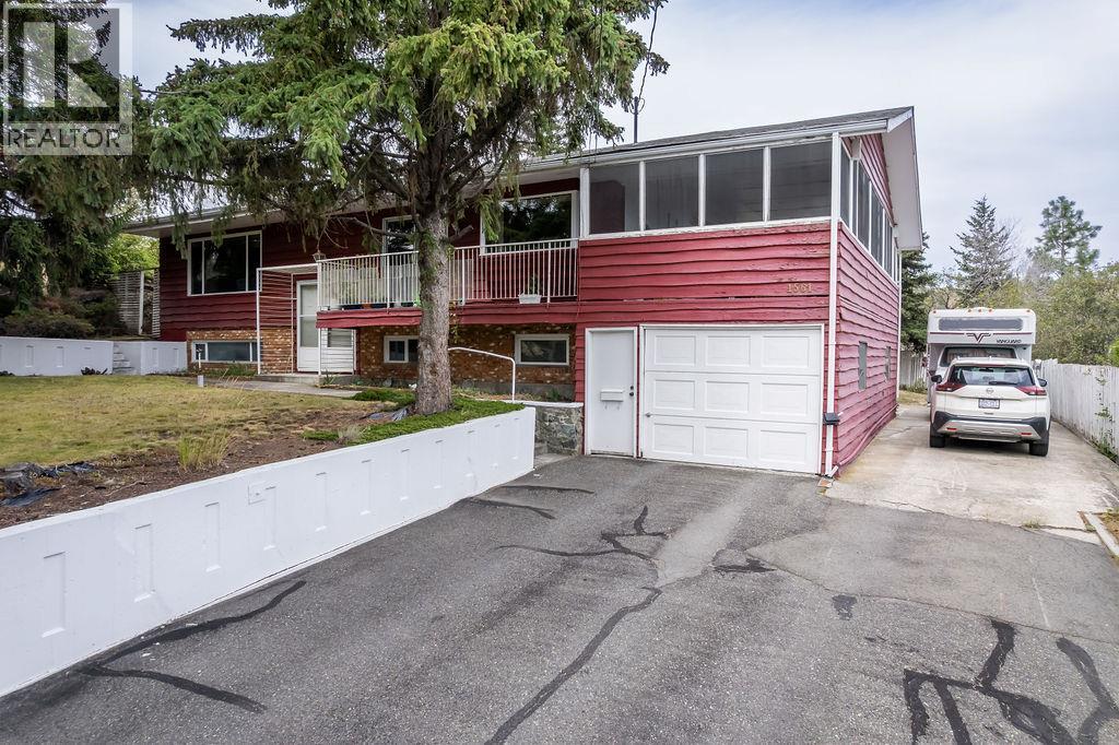 1561 Plateau Pl, Kamloops, BC V2E 1C5