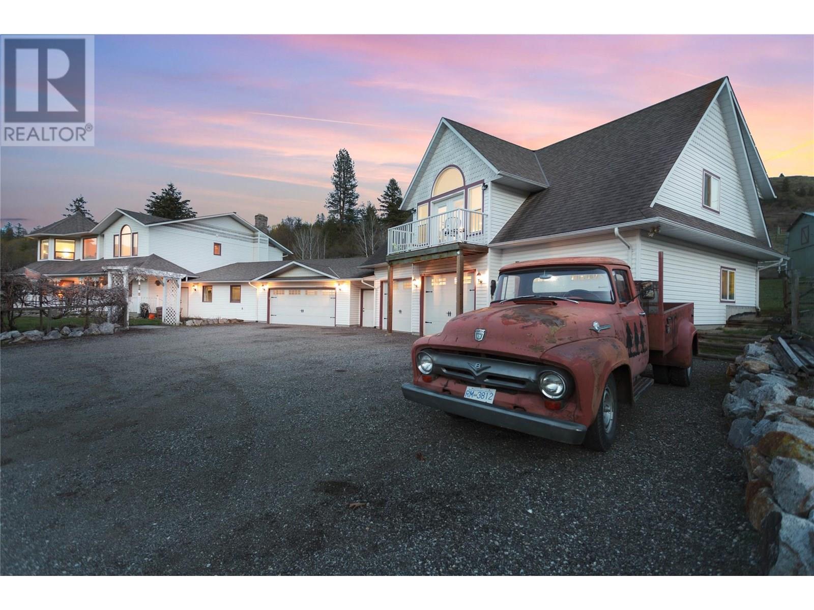 6655 Cosens Bay Rd, Coldstream, BC V1B 1N7