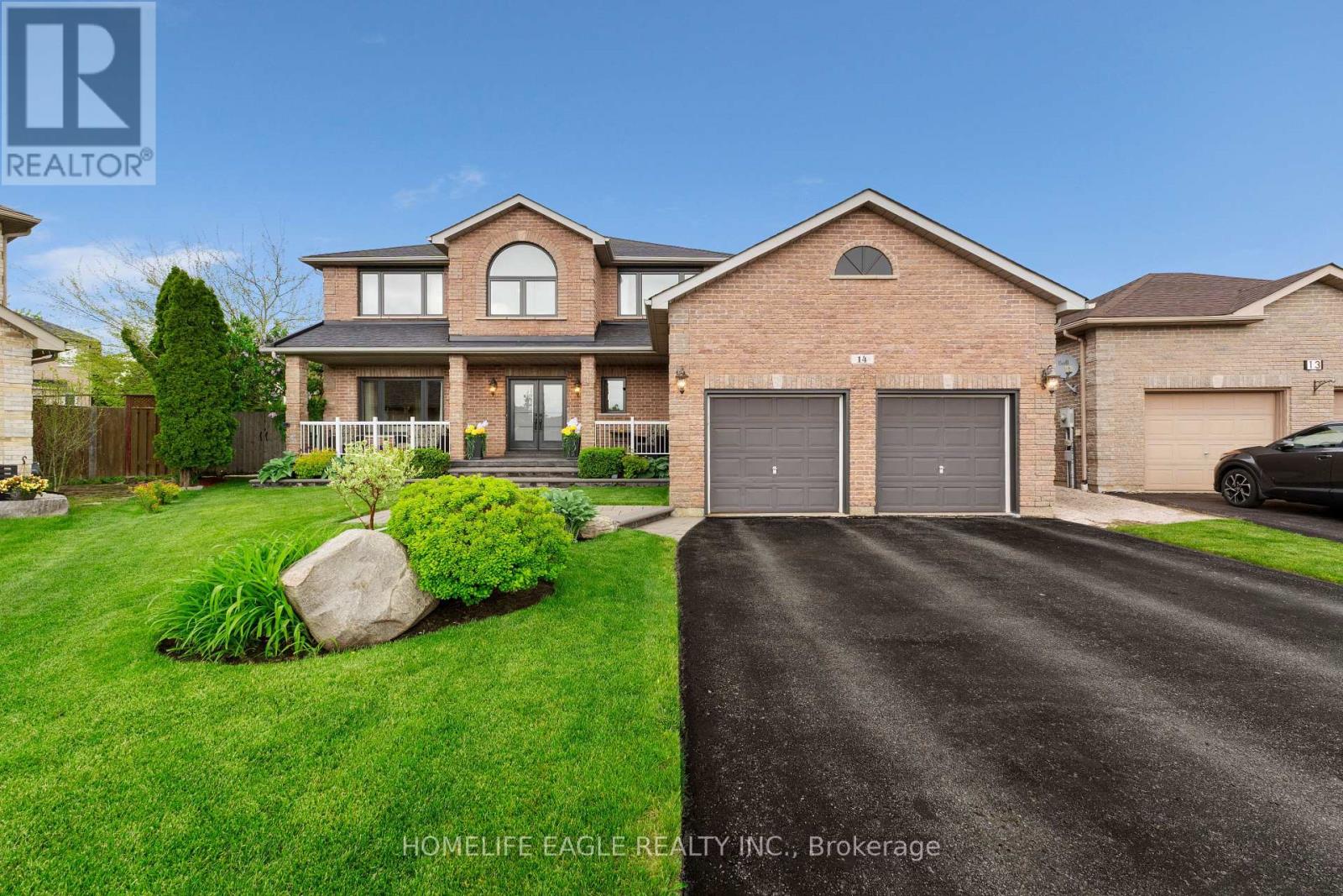 14 Rebecca Ct, Barrie, ON L4N 0V5