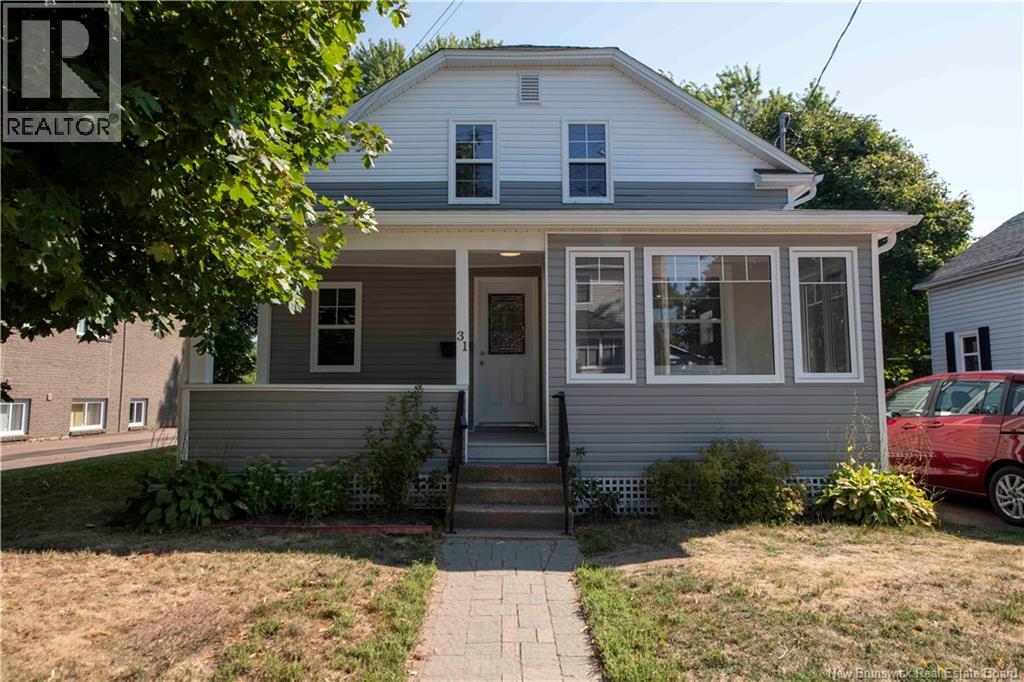 31 Mcsweeney Ave, Moncton, NB E1C 7C6