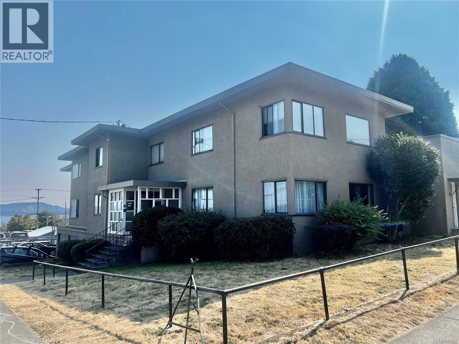 931 Crace St, Nanaimo, BC V9R 2T4