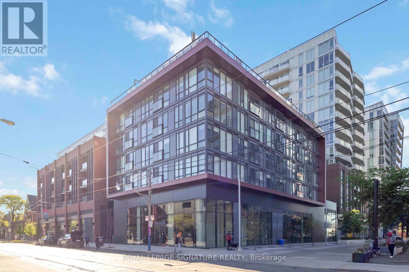 313 665 Queen St E, Toronto South Riverdale, ON M4M 1G4