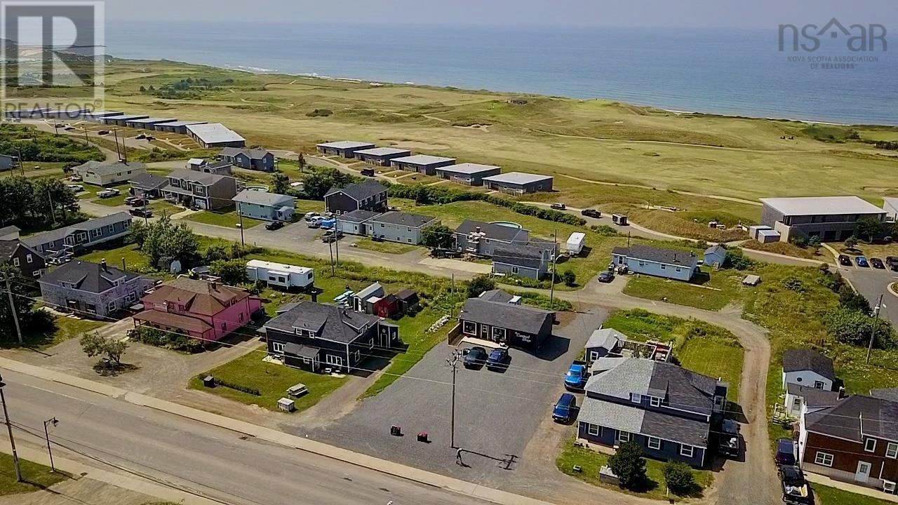 15921 Central Ave, Inverness, NS B0E 1N0