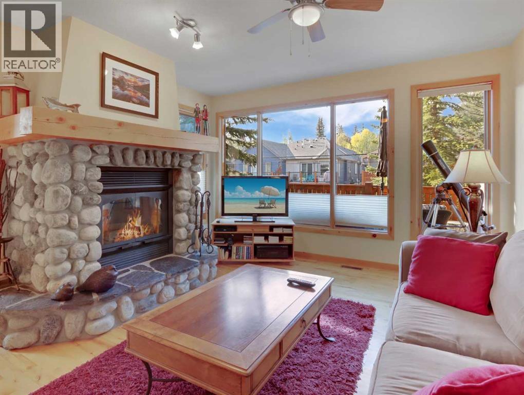 729 4th Street Unit 2, Canmore, AB T1W 2G8