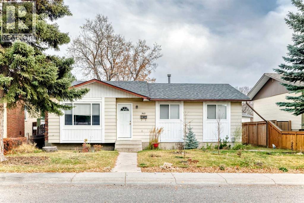 363 Templeside Cir NE, Calgary, AB T1Y 3M1