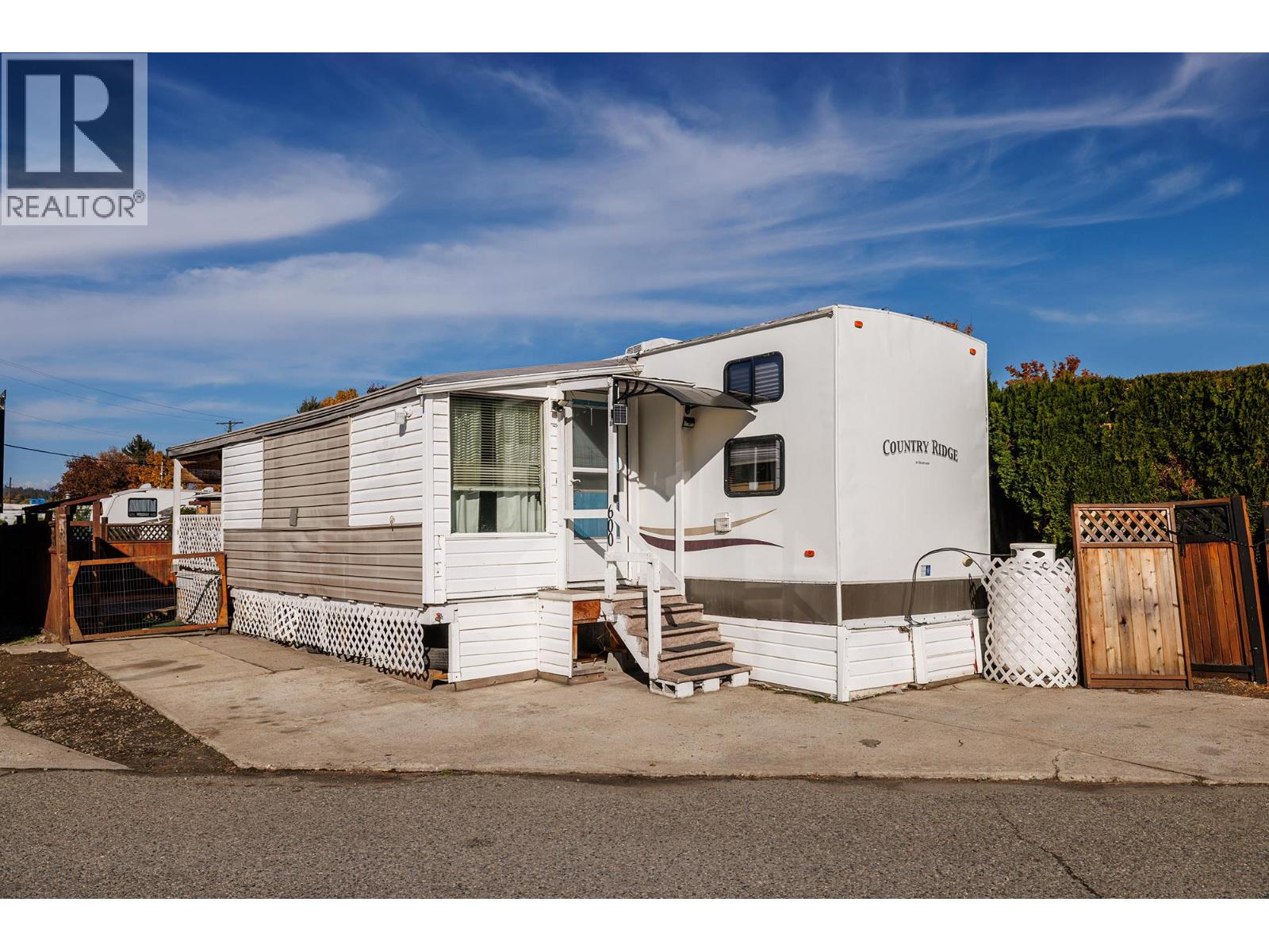 415 Commonwealth Road Unit 600, Kelowna, BC V4V 1P4