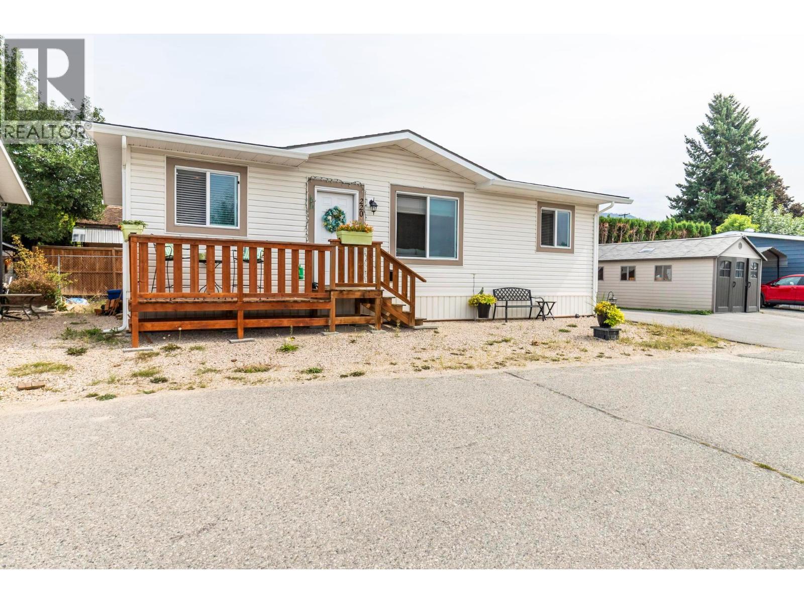 3591 Old Vernon Road Unit 220, Kelowna, BC V1X 6P4