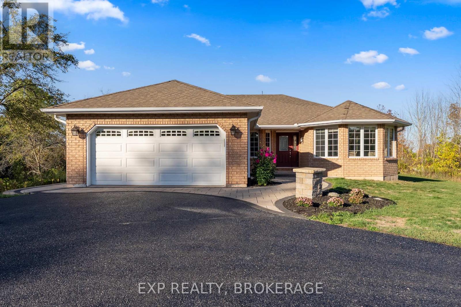53 Gumby Ln, Quinte West, ON K8V 5P6