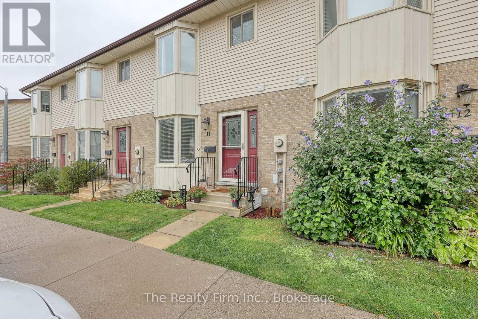 11 275 George St, Ingersoll, ON N5C 4A9