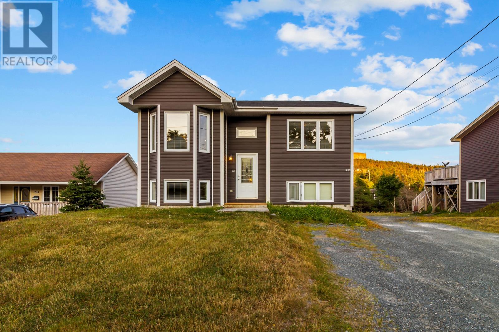 240 St Thomas Line, Paradise, NL A1L 2L6