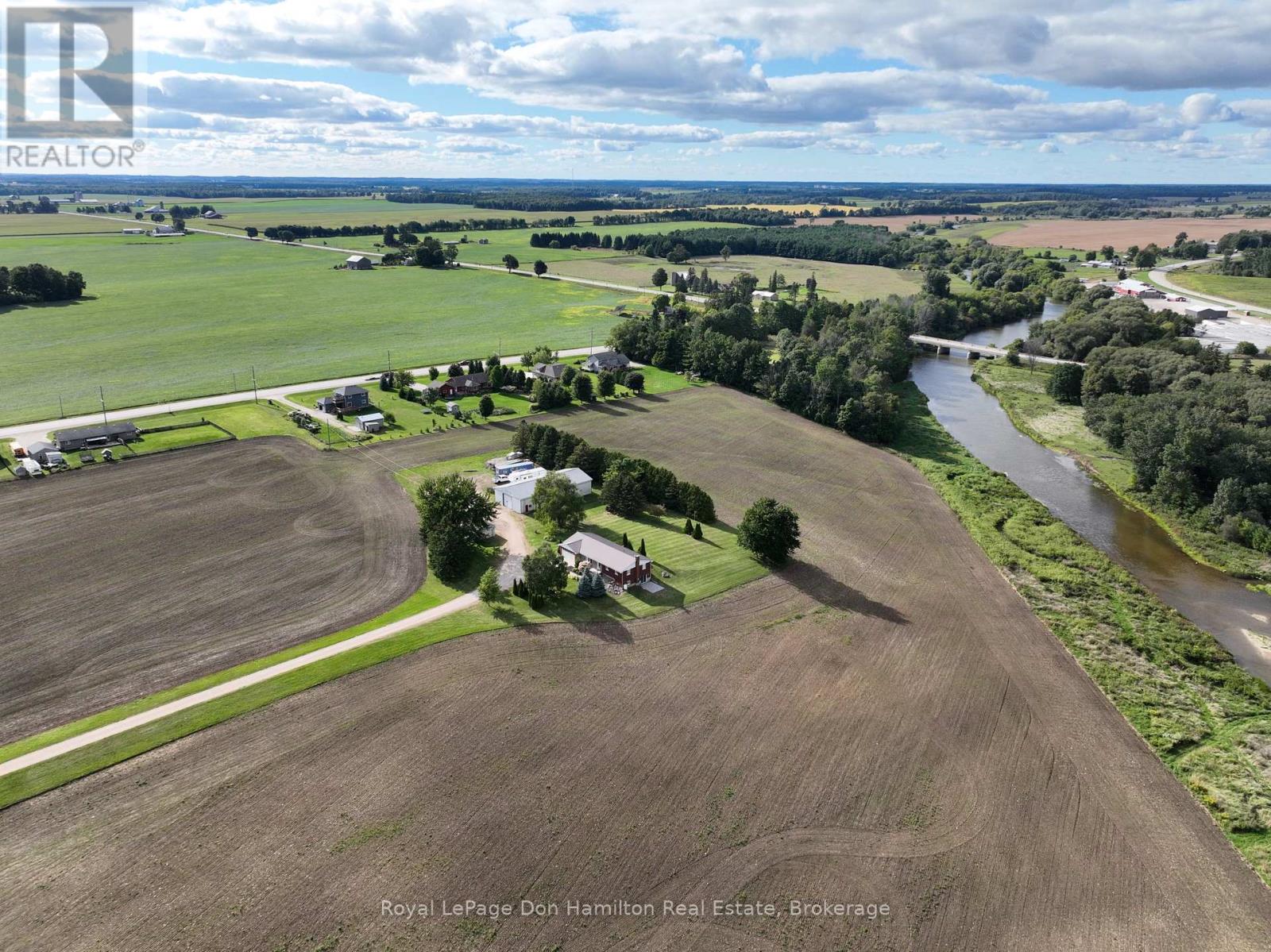 1009 Queen St, Howick, ON N0G 2X0