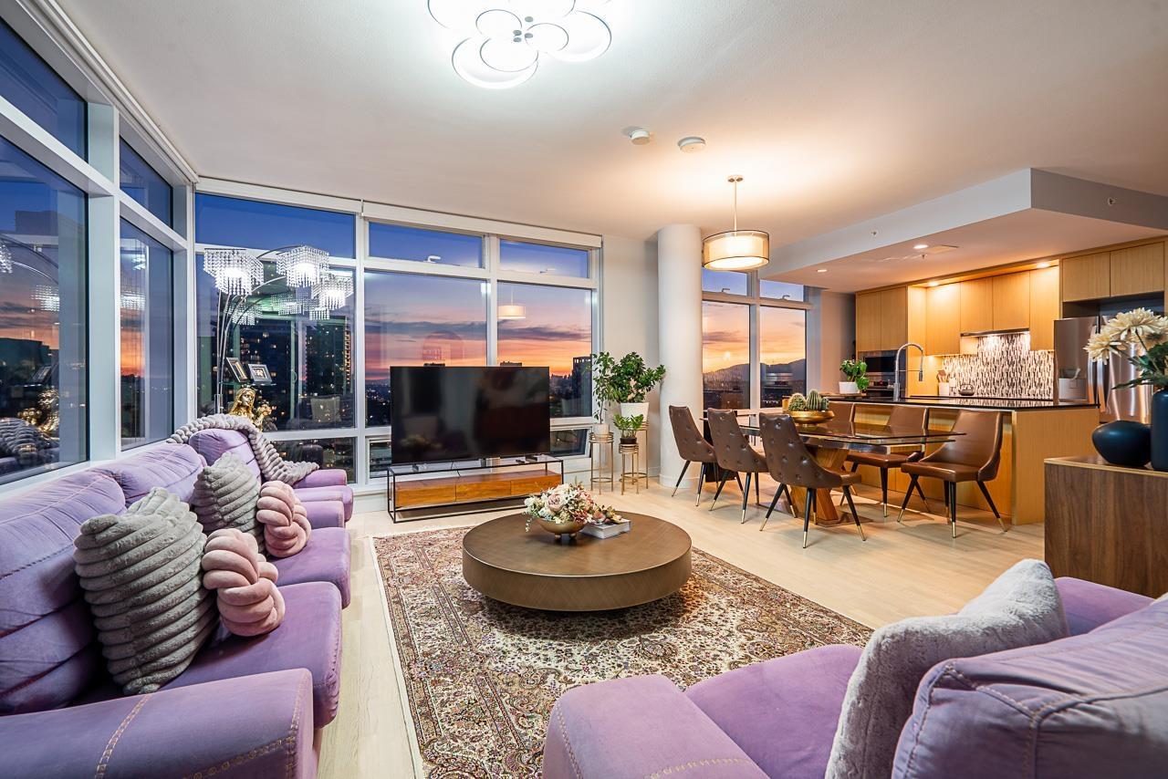 13495 Central Avenue Unit 2706, Surrey, BC V3T 0K2