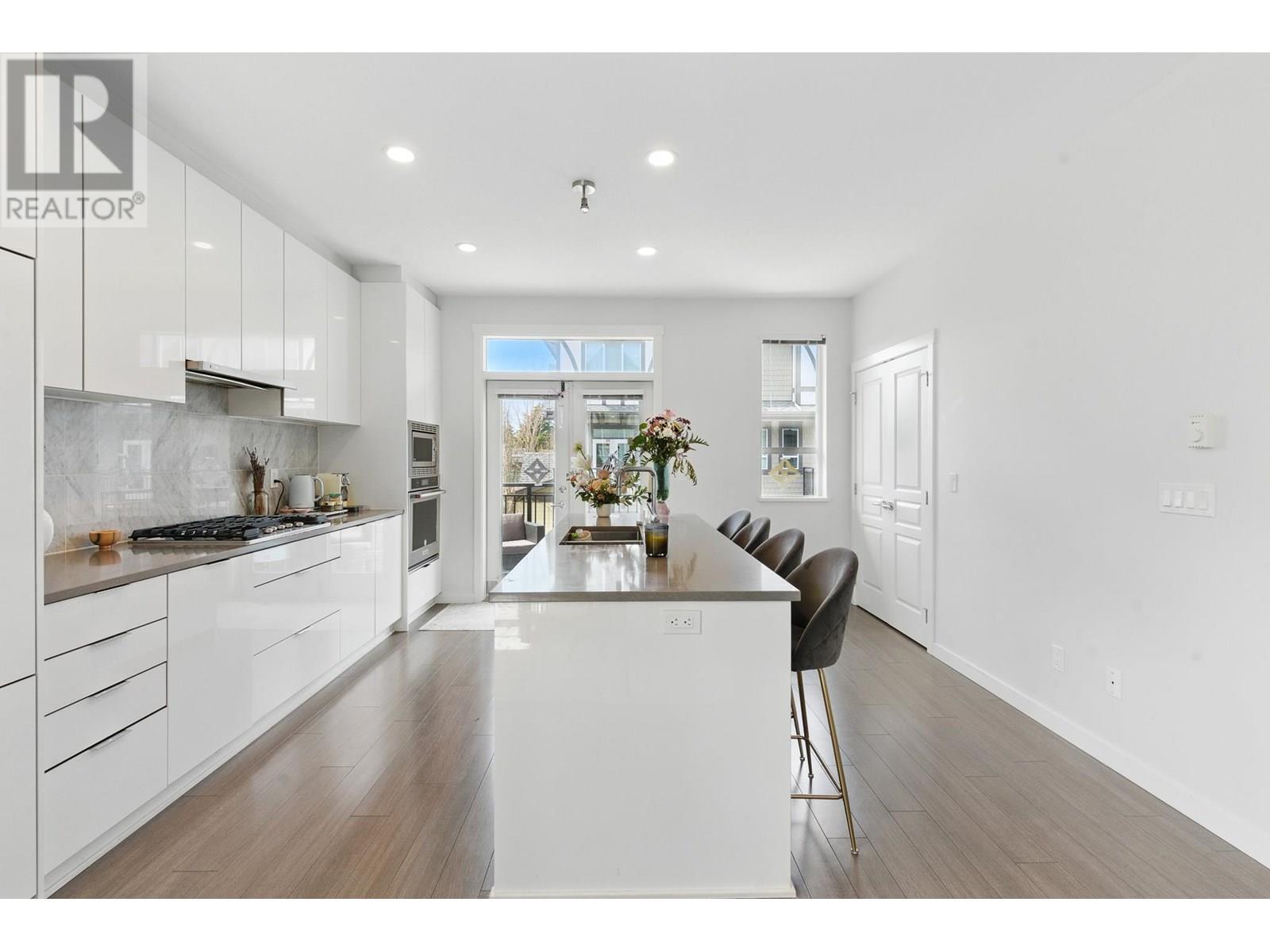 10388 No 2 Road Unit 123, Richmond, BC V7E 0B9
