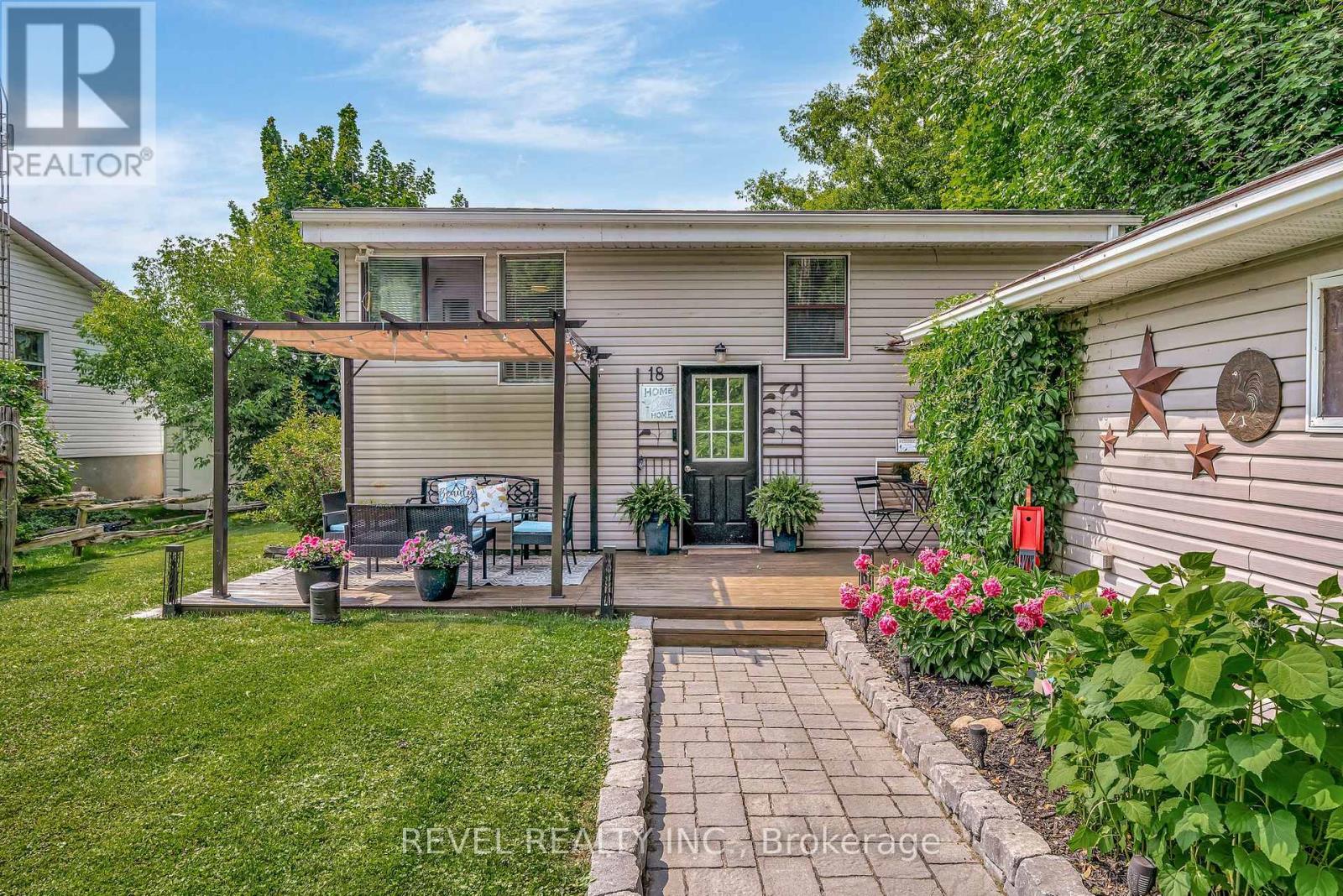 18 Armstrong Ave, Scugog, ON L0B 1L0