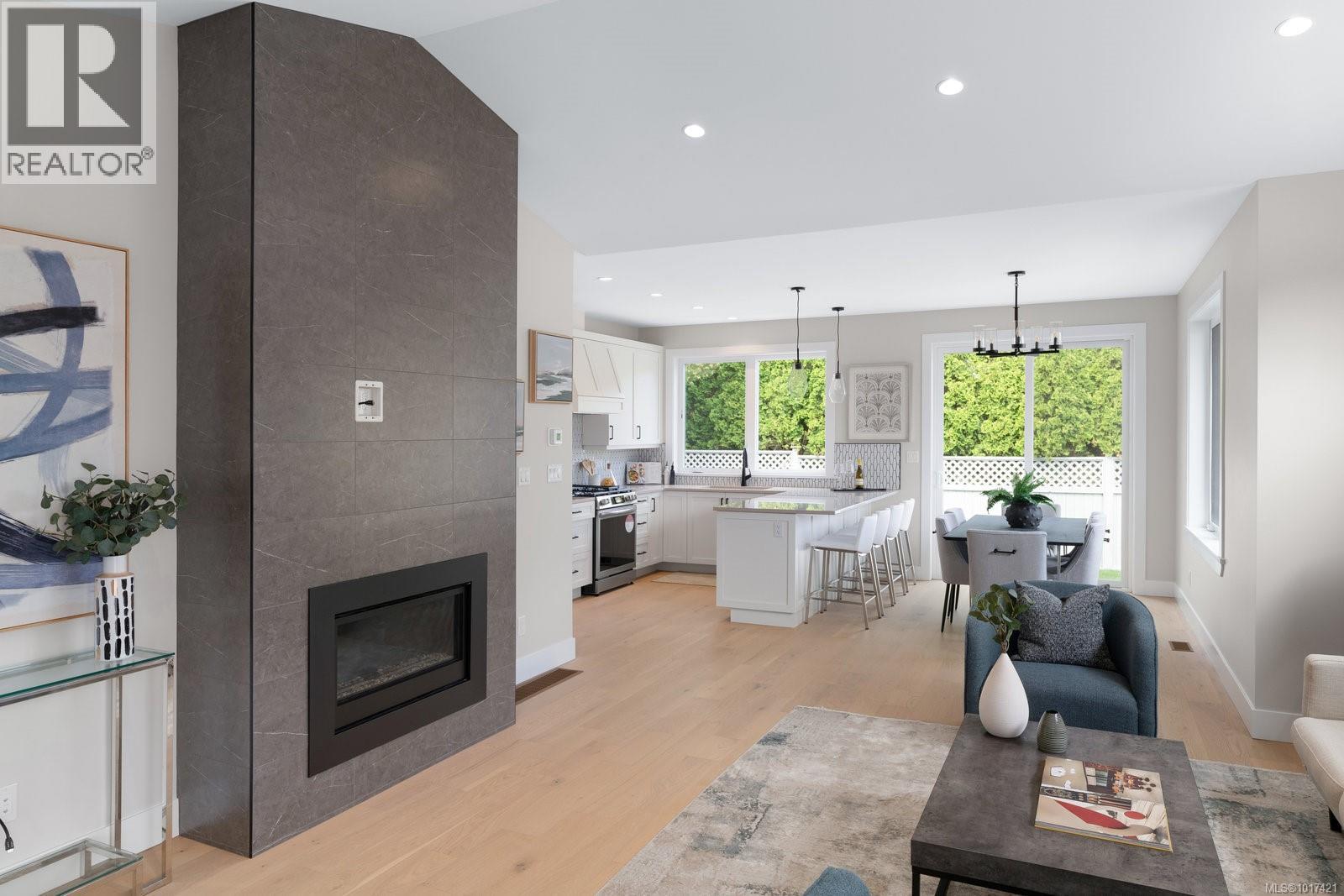 9556 Northlawn Ter, Sidney, BC V8L 1R8