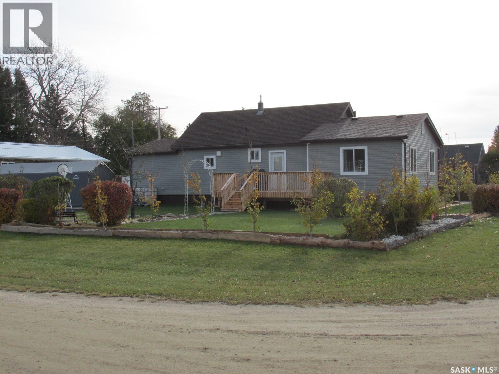302 Rustad Ave, White Fox, SK S0J 3B0