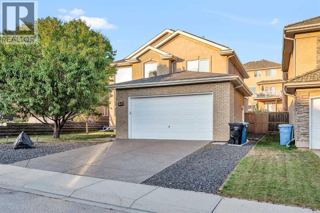 109 Royal Crest Ter NW, Calgary, AB T3G 4M2