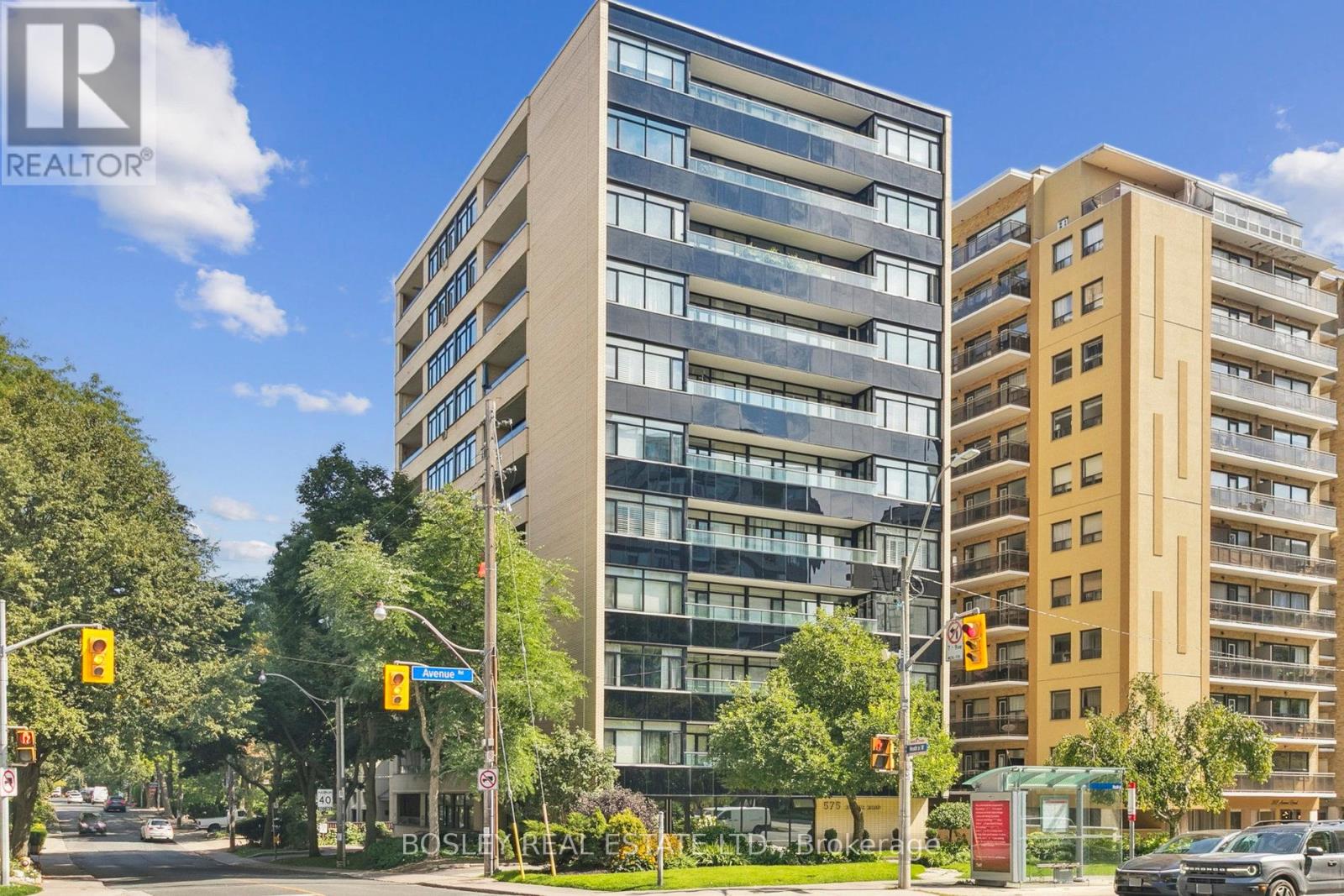 1001 575 Avenue Rd SE, Toronto, ON M4V 2K2