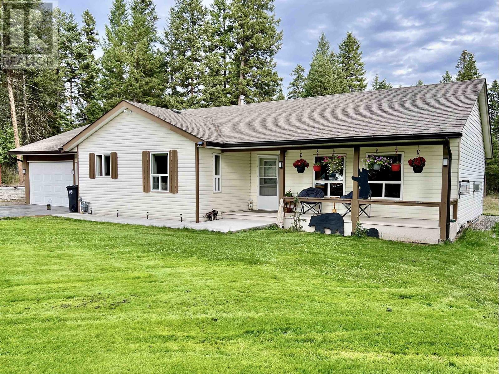 4837 Gloinnzun Drive, 108 Mile Ranch, BC V0K 2E1