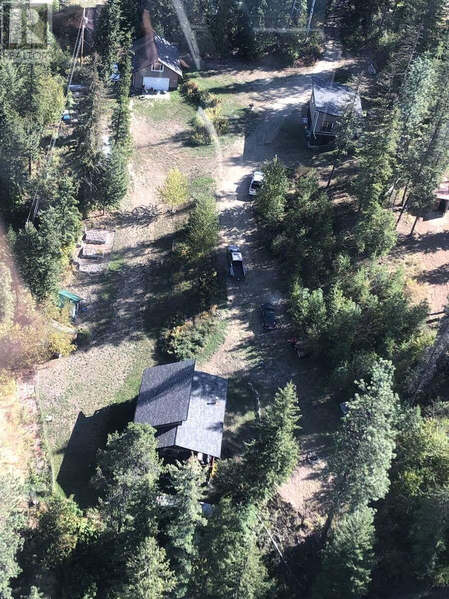 4602 Carlson Rd, Nelson, BC V1L 6X3