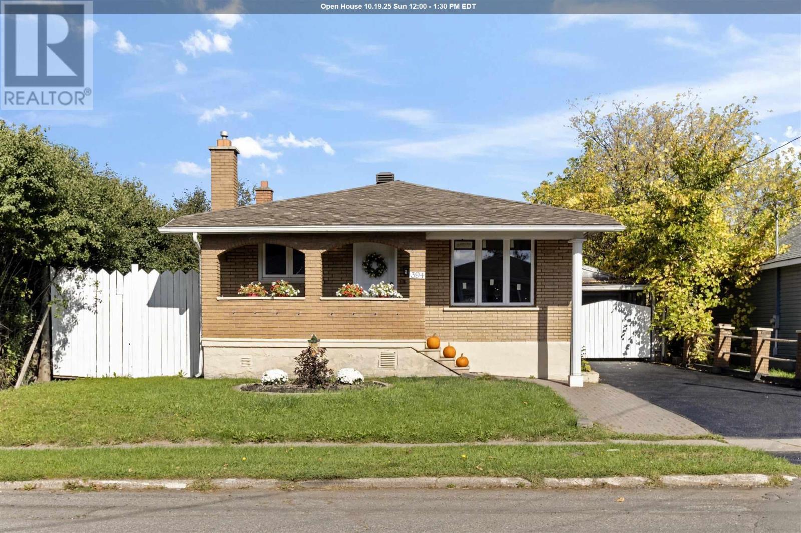 394 Connaught Ave, Sault Ste. Marie, ON P6C 2C9