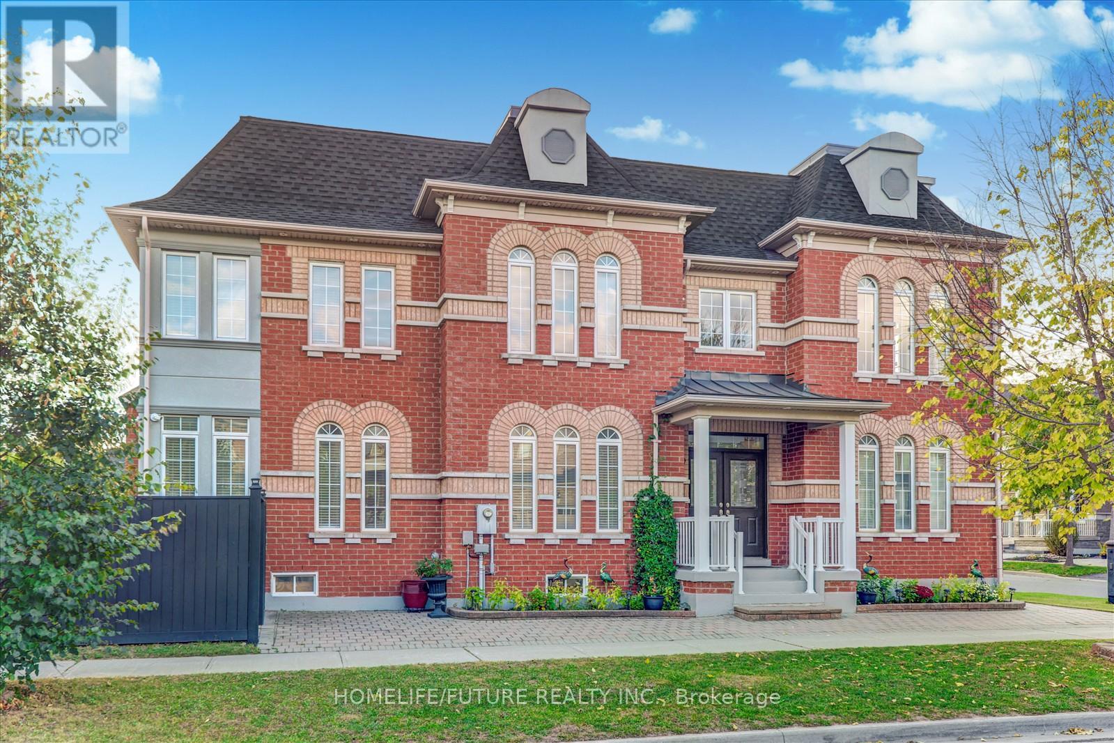 149 Stonechurch Cres, Markham, ON L6B 0L2