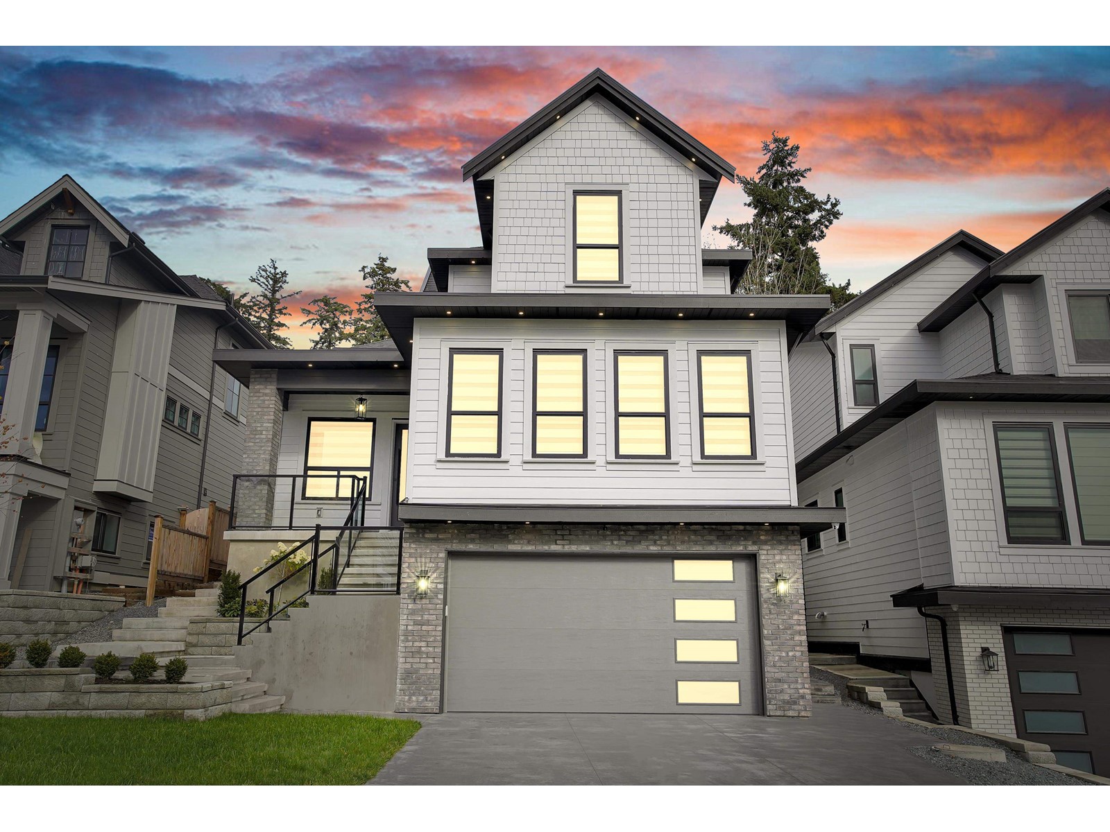 16633 Bell Rd, Surrey, BC V3S 1H7