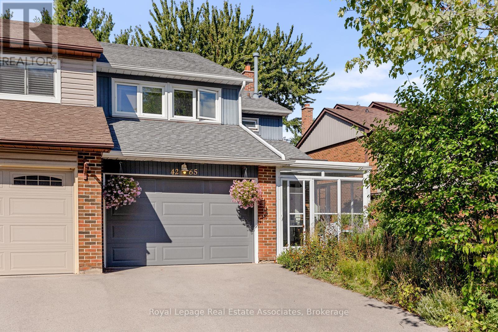 4265 Thom Gdns, Mississauga, ON L5L 2B4