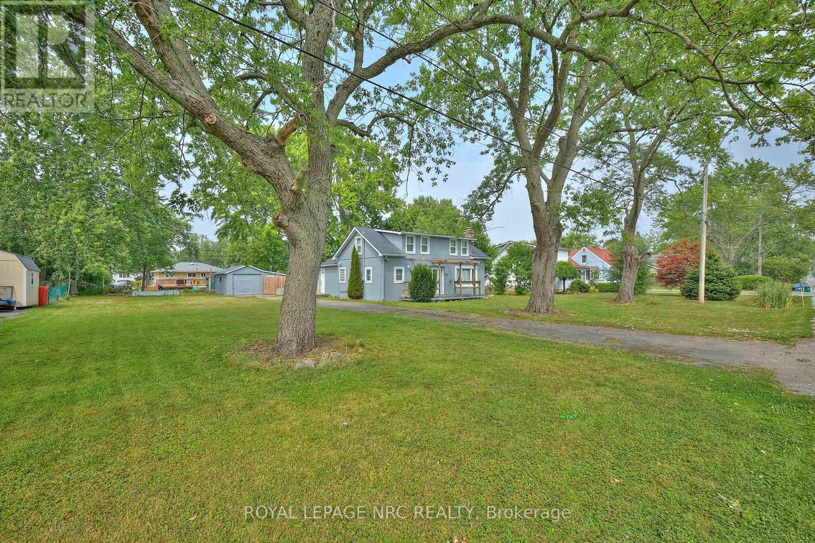 3252 Young Ave, Fort Erie, ON L0S 1N0
