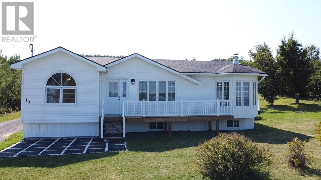 19 Aspen Cove Rd, Birchy Bay, NL A0G 1E0