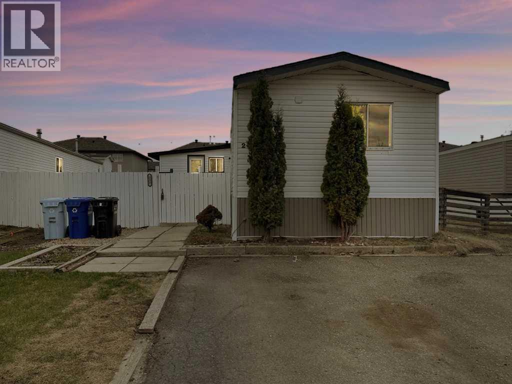 232 Caouette Cres, Fort Mcmurray, AB T9K 2H9