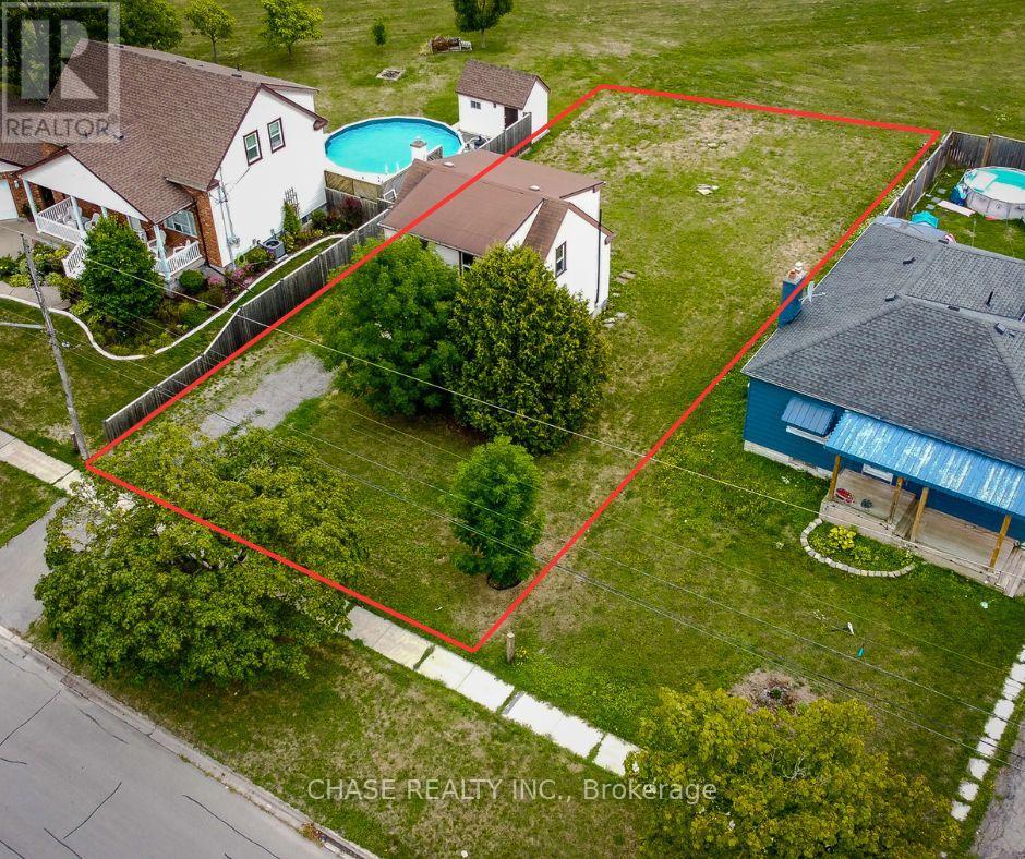 107 Saint George St, Welland, ON L3C 5N5