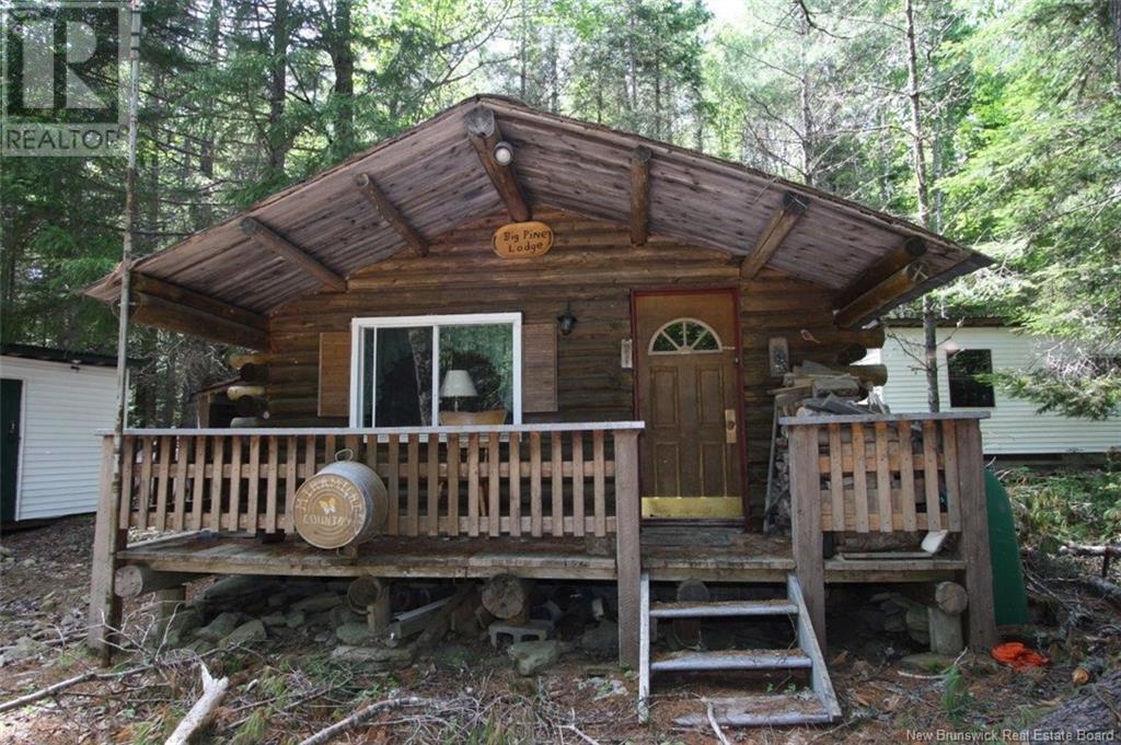 916 Storeytown Rd, Doaktown, NB E9C 1Z3