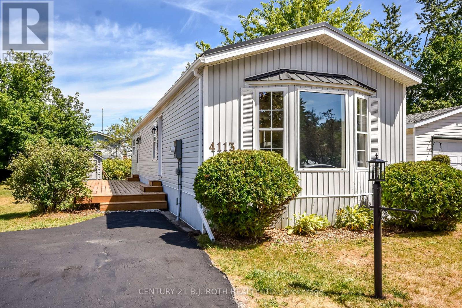 4113 Ash Cres, Severn, ON L3V 6H4
