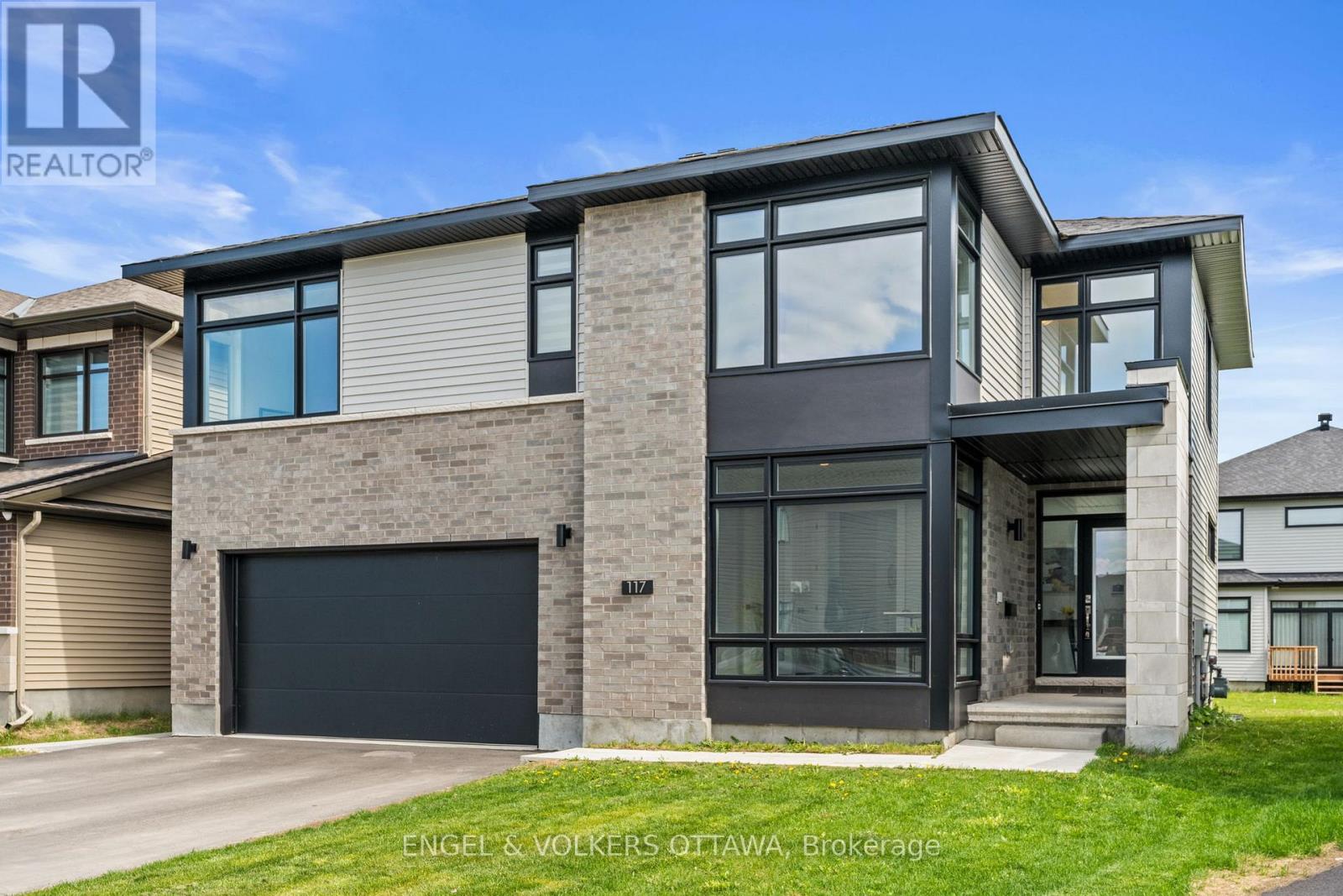 117 Orchestra Way, Ottawa, ON K4M 0R5
