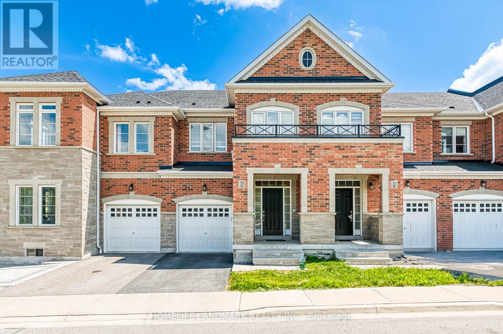 33 Thornapple Ln, Richmond Hill, ON L4E 1E7