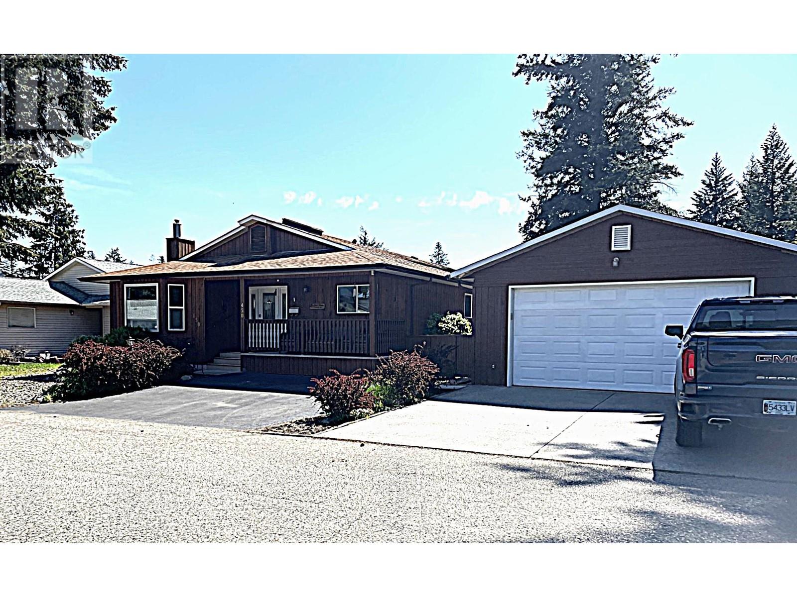 450 Ibis Ave, Vernon, BC V1H 2A1
