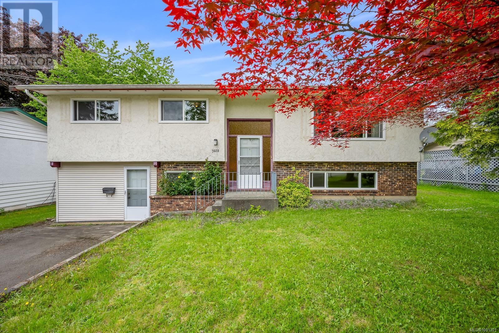 1608 Mclauchlin Ave, Courtenay, BC B9N 3V8