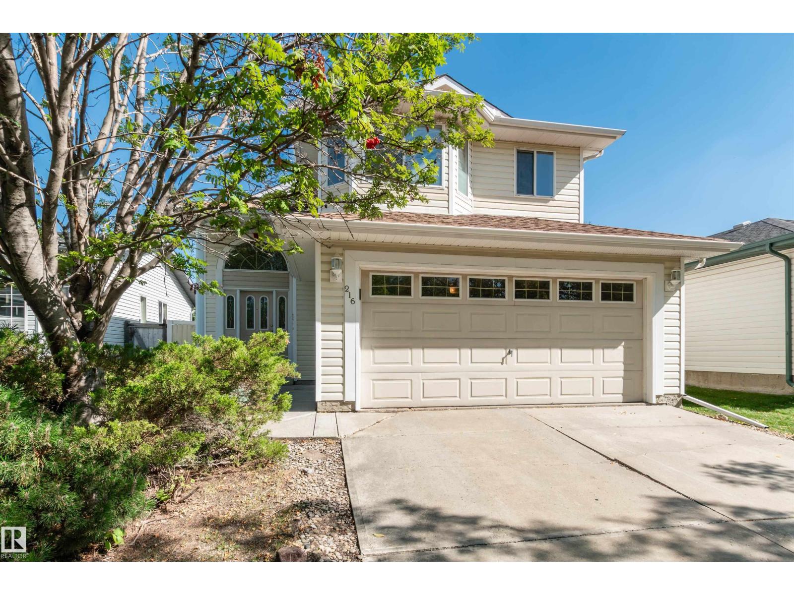 216 Rainbow Cr, Sherwood Park, AB T8A 5Y1