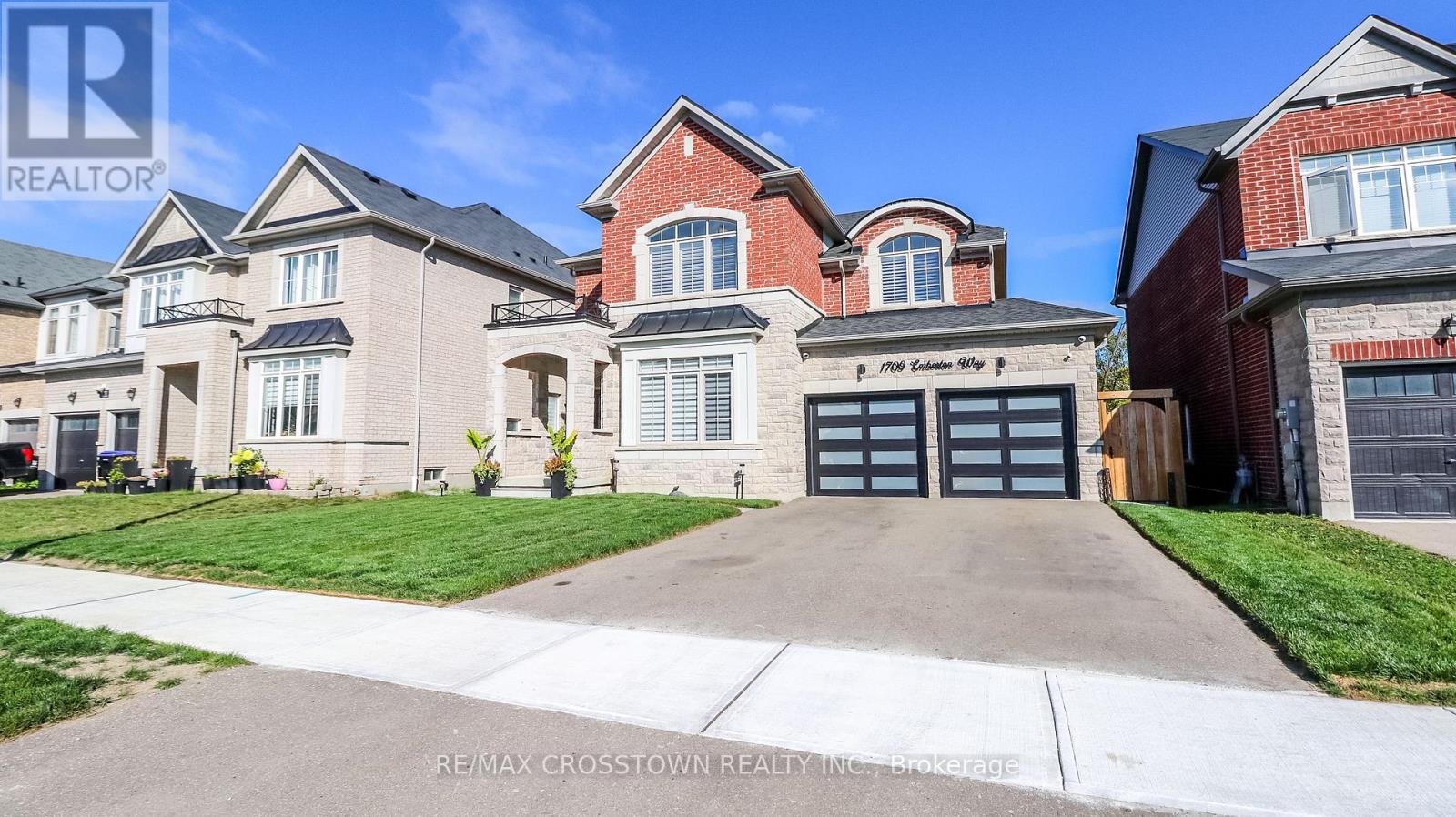 1709 Emberton Way, Innisfil, ON L9S 0N4