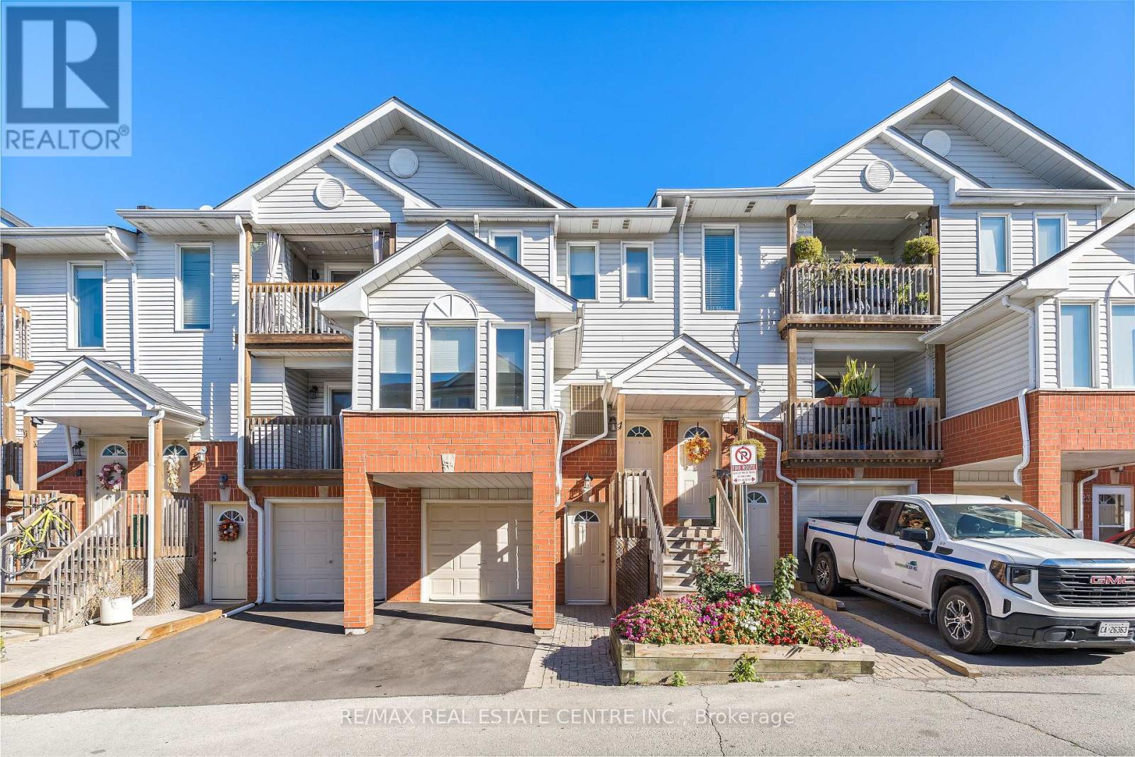 19 Wylie Cir #a, Halton Hills, ON L7G 5L9