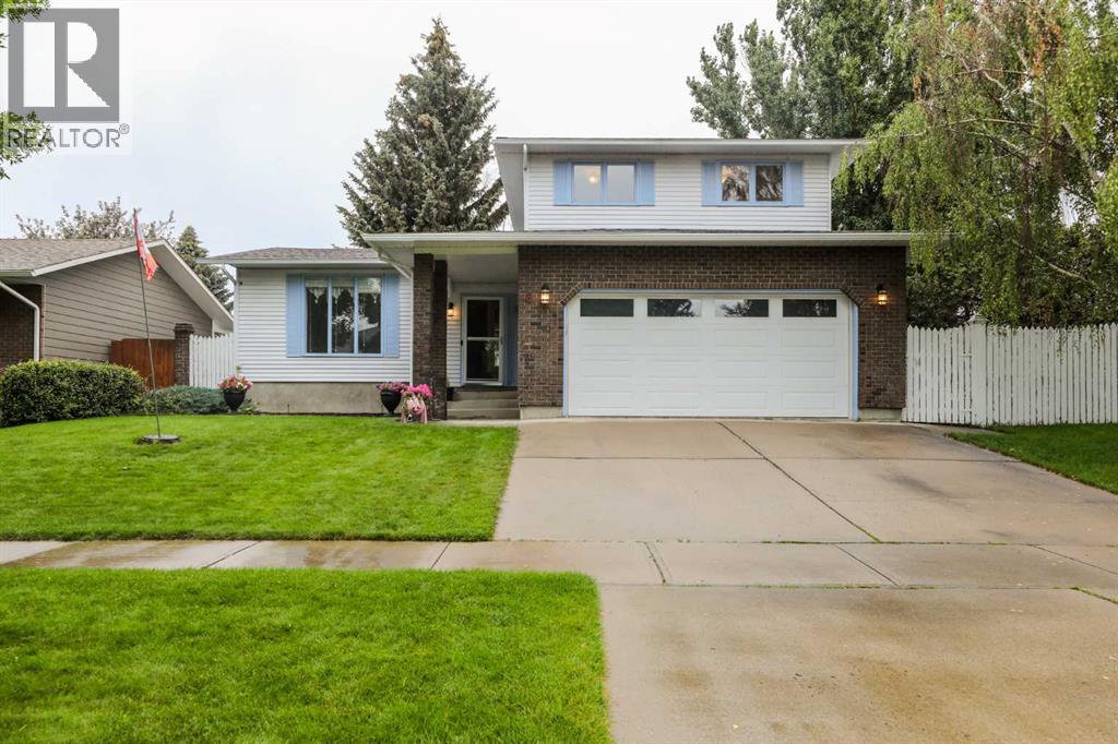 3 Temple Blvd W, Lethbridge, AB T1K 4T1