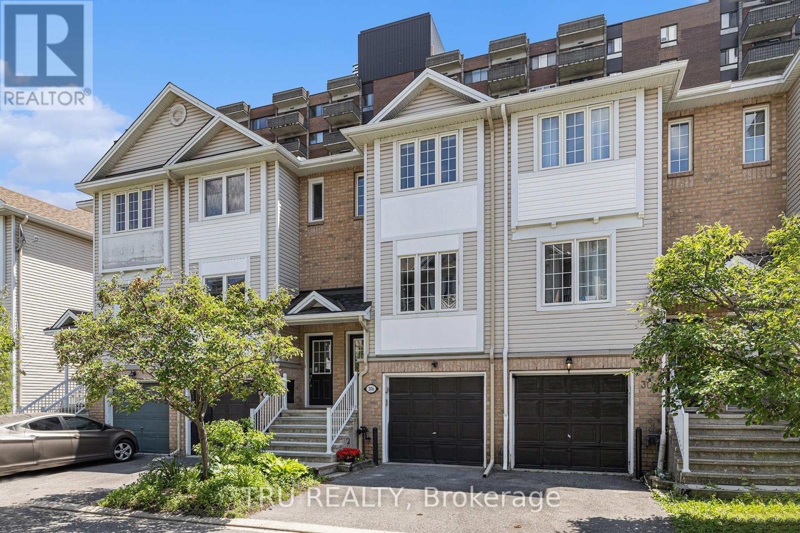 306 Gotham Private, Ottawa, ON K2C 4G7