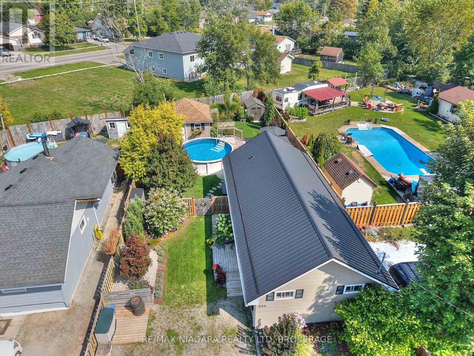 334 Leask Ave, Fort Erie, ON L2A 4L4