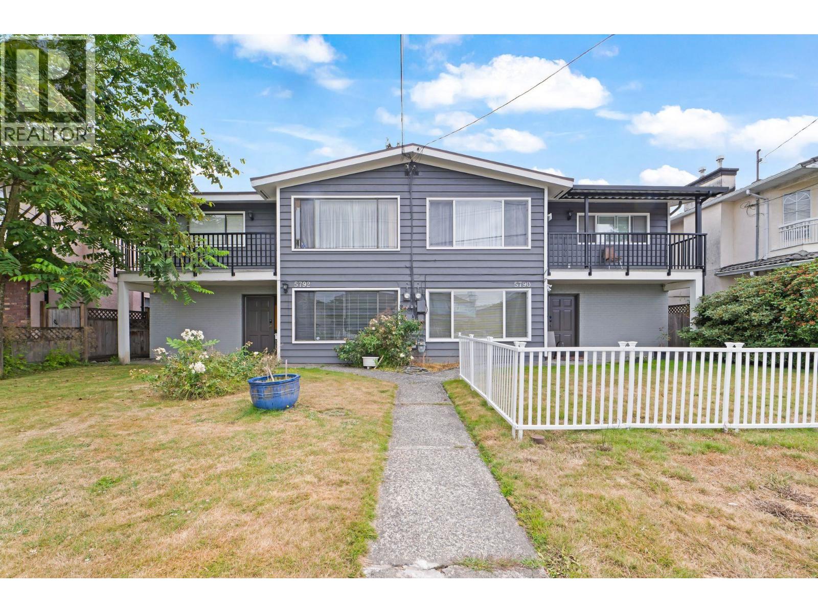 5792 Hardwick St, Burnaby, BC V5G 1R4