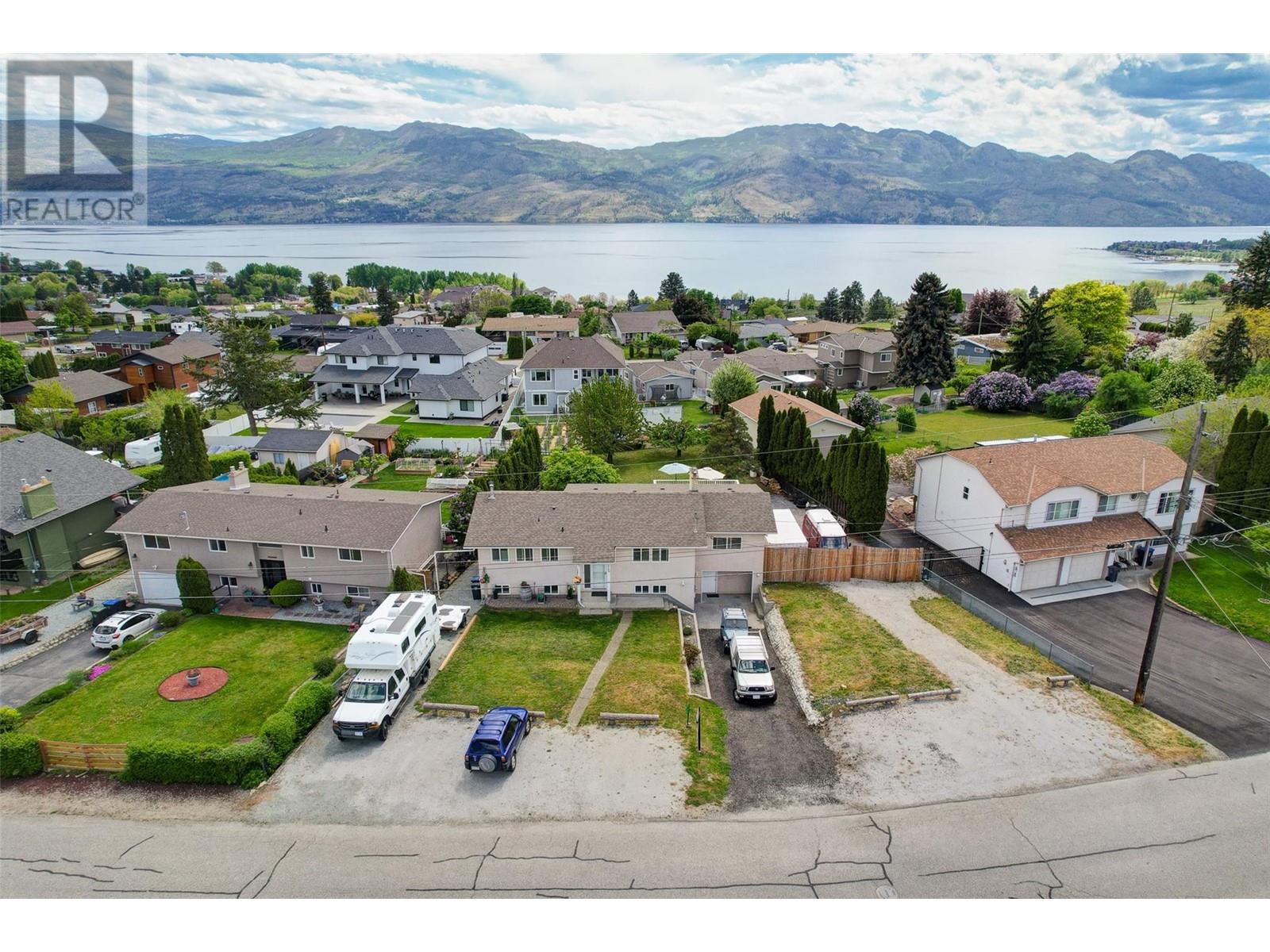 2169 Peters Rd, West Kelowna, BC V4T 2C3