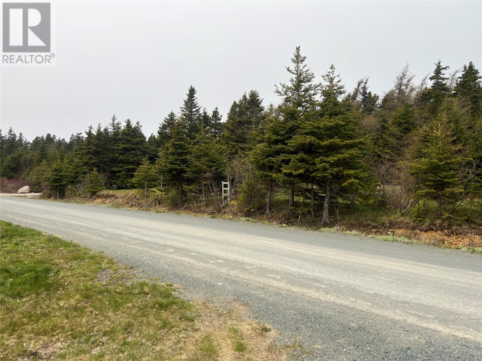28-30 Walls Rd, Pouch Cove, NL A0A 3L0