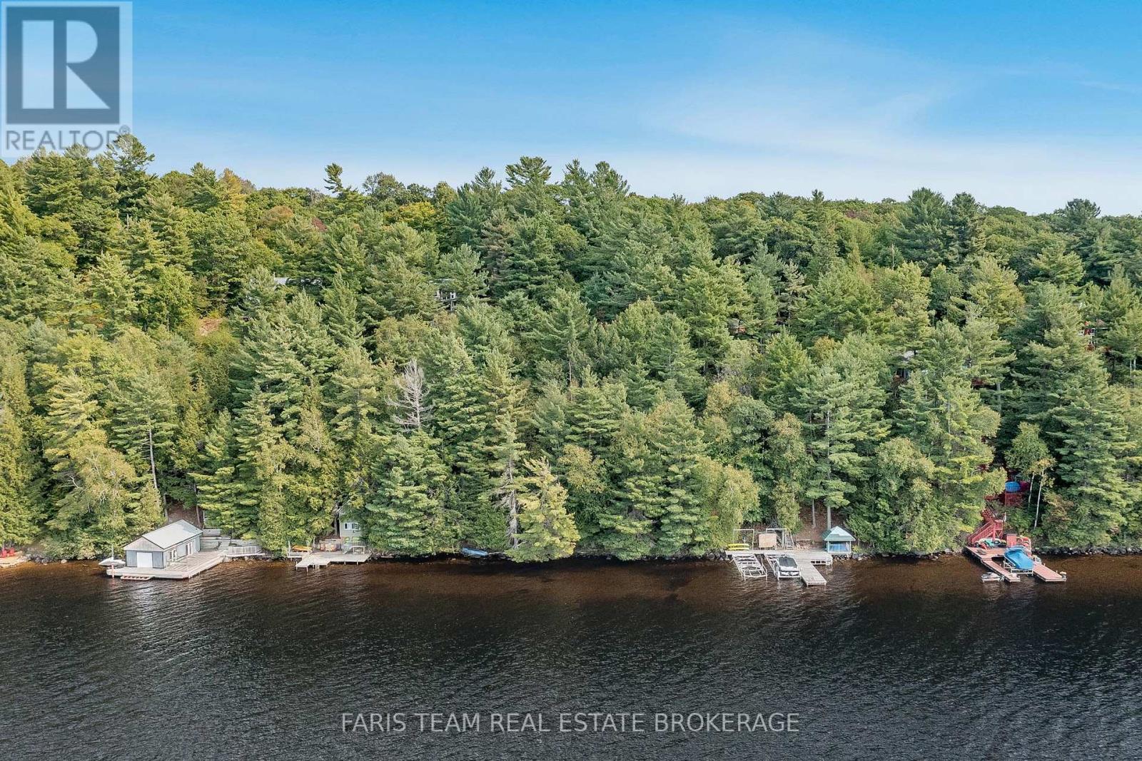 312 Westpoint Sands Rd, Huntsville, ON P1H 2J3
